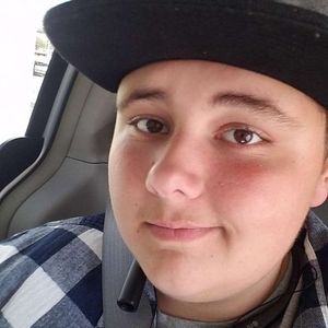 Meet your Posher, Aiden